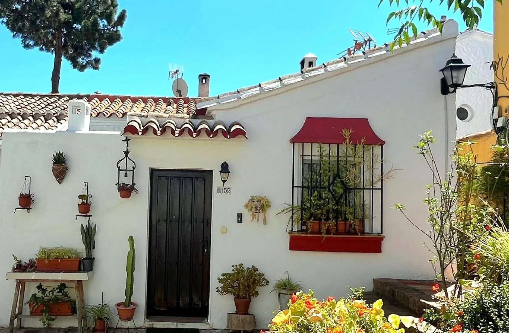 Apartment Authentic Spanish House With Terrace 10Min Beach Walk Marbella