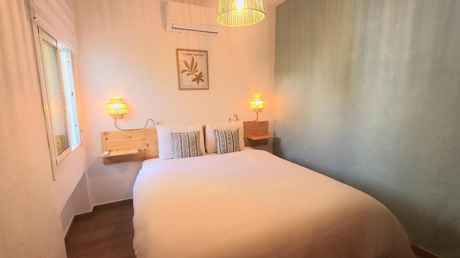 Authentic Spanish House With Terrace 10Min Beach Walk Marbella 0*,  Spain